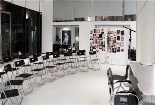 聚通装潢设计案例-INJOY摄影工作室-267㎡现代风装修效果图